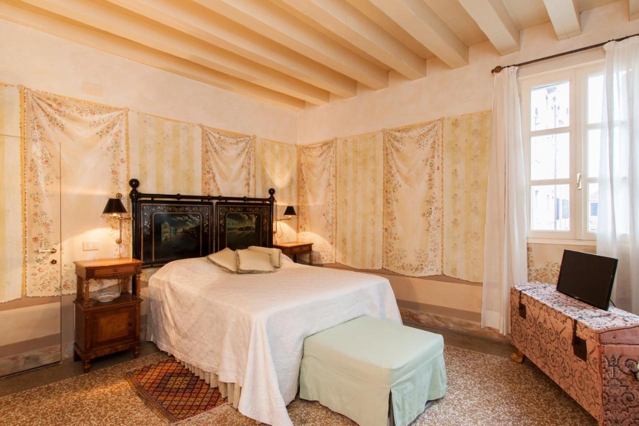 Explore Venice From A Sophisticated Hideaway In San Polo Veneza Exterior foto